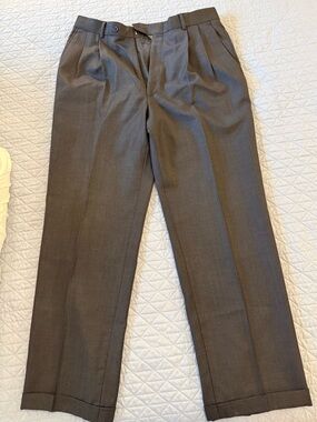 Oscar de la Renta Cream Chinos with Black Lining
